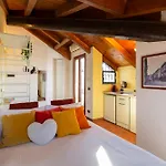 Mansarde Belvedere Duomo Apartman *