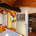 Mansarde Belvedere Duomo Apartman *