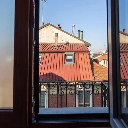 Apartment Mansarde Belvedere Duomo Milan